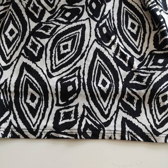 Chico's~ Super Line~ Black & White Boho Wide Leg Pants ~ Size S - Picture 9 of 9